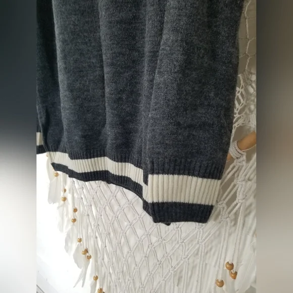 Alpine Club Charcoal Swiss Sweater Zip Up  Size Xlarge Limited Edition - Picture 6 of 6